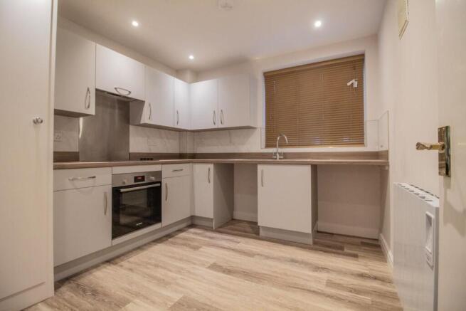 7a Guildhall Street [Kitchen] 01.jpg