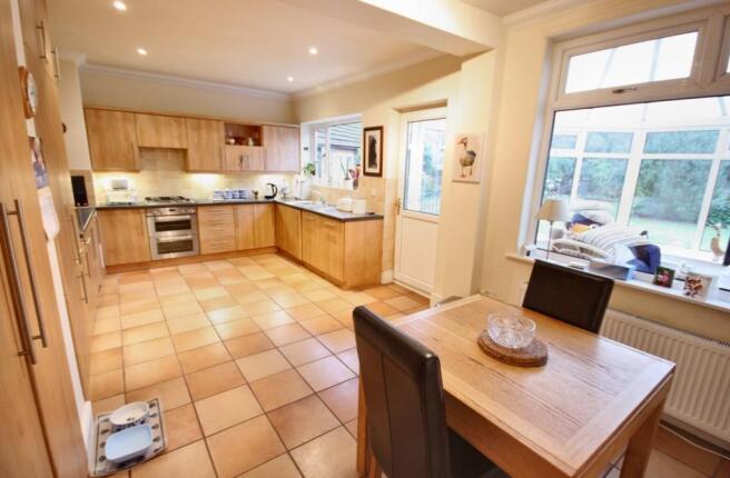 Dining Kitchen