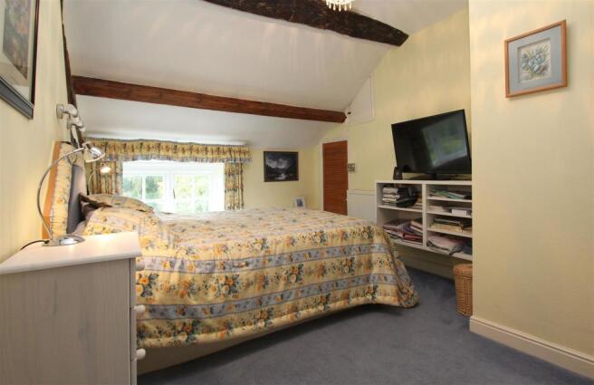 Bedroom 2..jpg