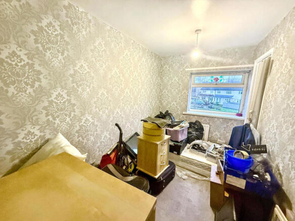 3 bed Semi-Detached for sale Image 6