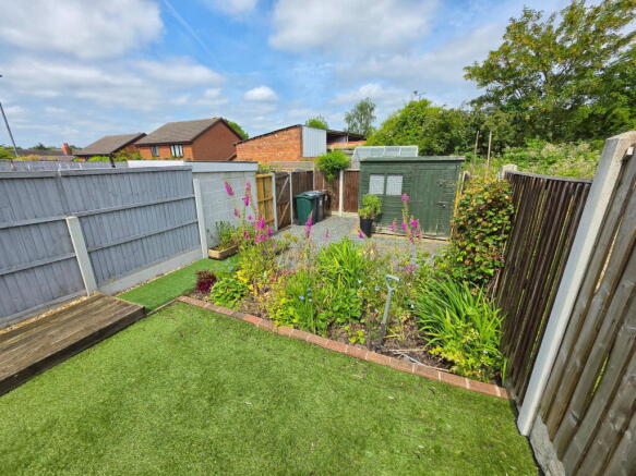 2 bed End of Terrace for sale Image 11