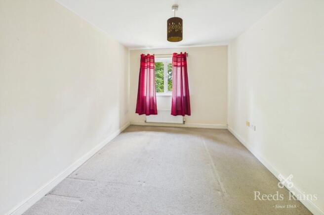 2 bed Apartment for sale Image 8