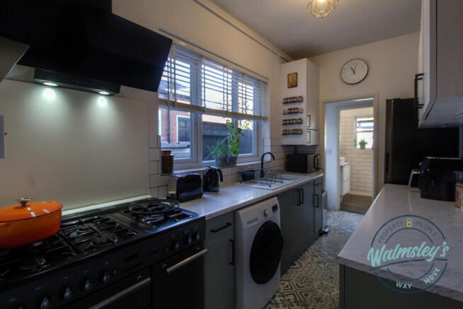 Kitchen towards bathroom