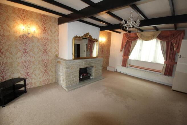 3 bed House to rent Image 4