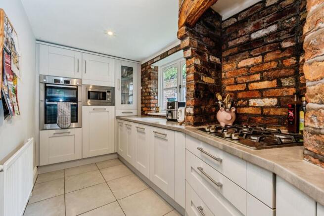 Oak Road, Mottram St. Andrew, Macclesfield, SK10 photo 4