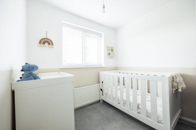 3 bed Town House for sale Image 12