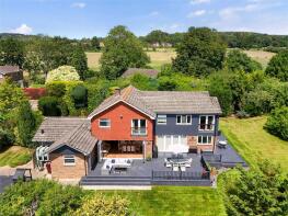 9 Lodge Side, Lynch Down, Chichester PO18 9LR