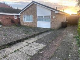 30, Mountbatten Drive, Eastbourne BN23 6BZ
