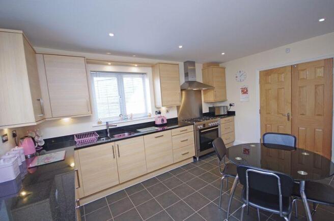 Dining Kitchen