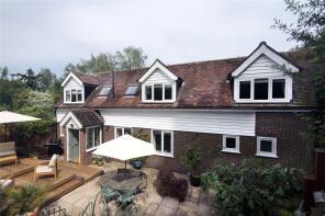 4 The Old Stables, Oaklands Manor, Oaklands Lane, Battle TN33 0GR