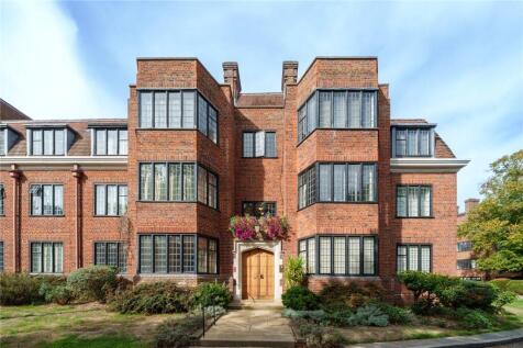 Manor Fields, London, SW15
