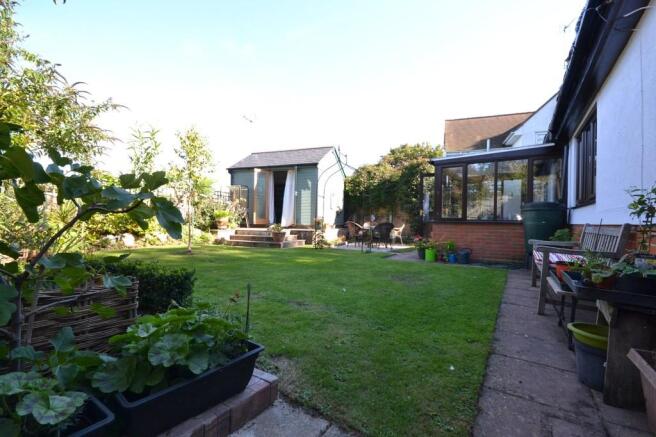 Photo 12