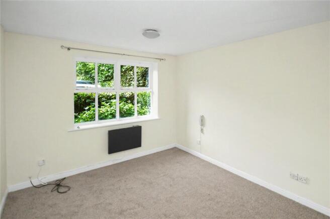 2 bed Apartment for sale Image 6