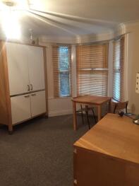19, Lichfield Grove, Finchley, London N3 2JH