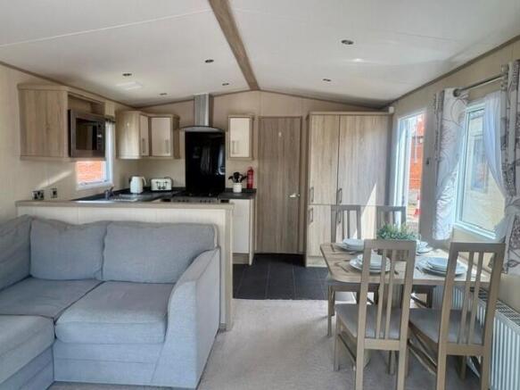 Coopers Beach Holiday Park, Church Lane East Mersea, Colchester, Essex, CO5 8TN photo 5