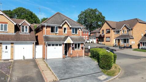 Hawthorn Way, Hartshill, Nuneaton, Warwickshire, CV10