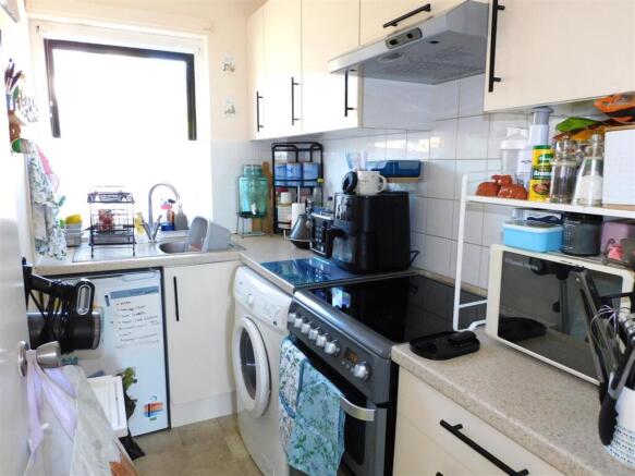 22 AG Kitchen.JPG