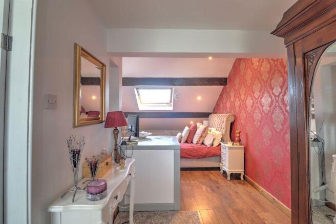Bedroom 1 (Double with Ensuite)