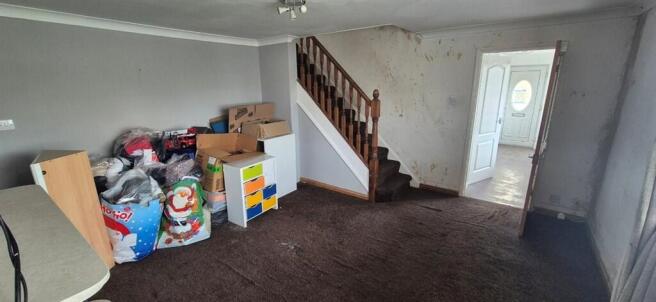 4 bed Semi-Detached for sale Image 6