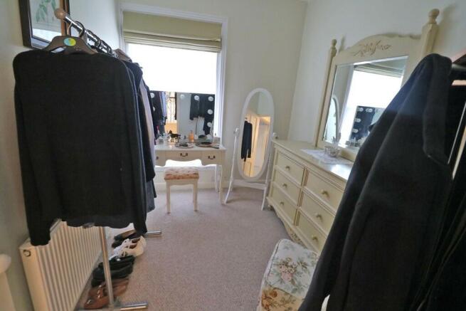 Photo 33