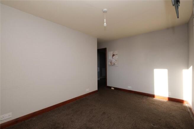 3 bed Terraced for sale Image 11
