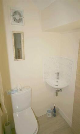 Ensuite W.C.