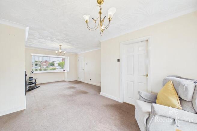 3 bed Link Detached House for sale Image 8