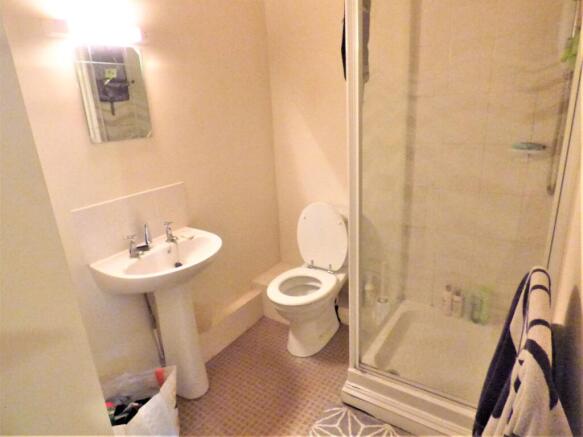 3 milford court bath