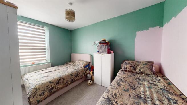 3 bed Terraced for sale Image 6