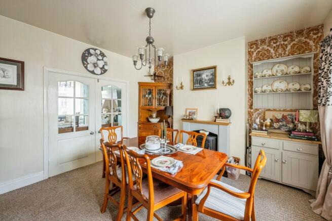 3 bed Semi-Detached for sale Image 5