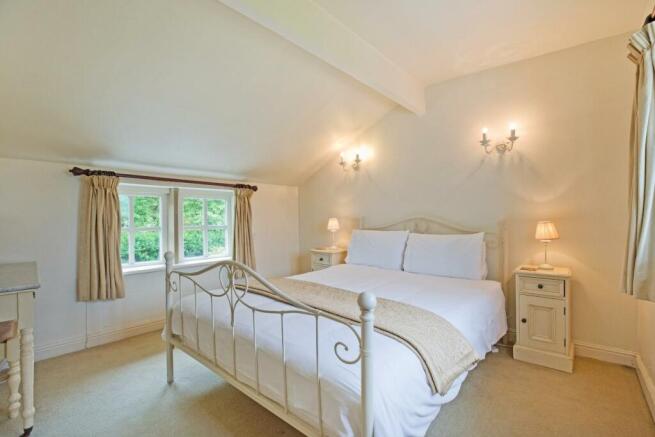 2 bed Cottage for sale Image 7