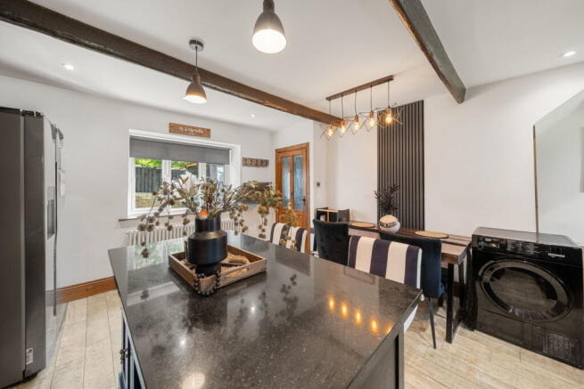 3 bed Detached for sale Image 6