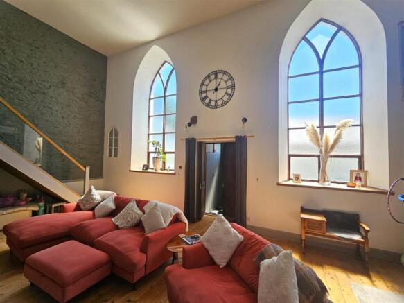 Living Room.jpg