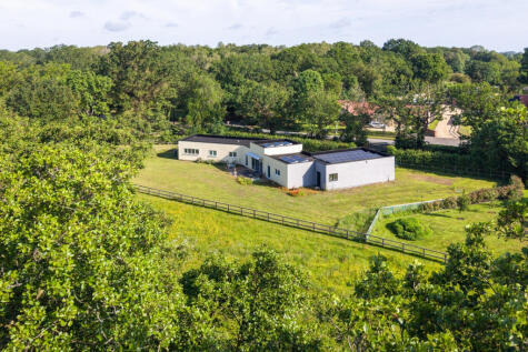 Mere Road, Attleborough, NR17 1