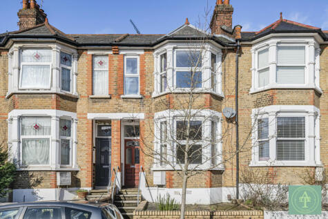 Glebe Road, Finchley Central, London, N3