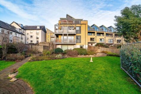 Spring Gardens, Edinburgh, EH8