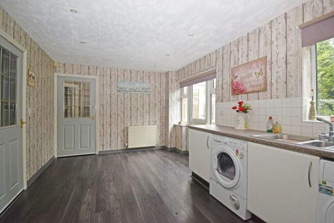 3 Impney Way, kitchen diner.jpg