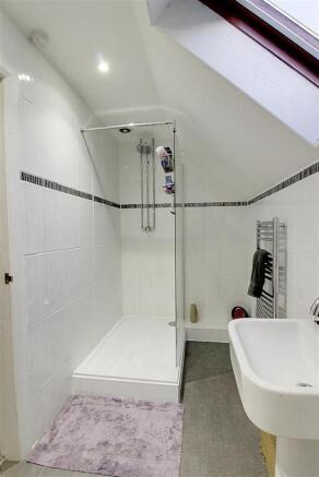 FF bed 2 ensuite