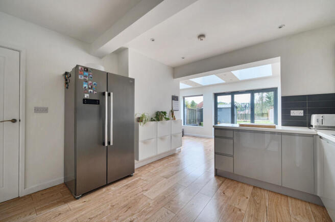 1360068-13-68dd03...