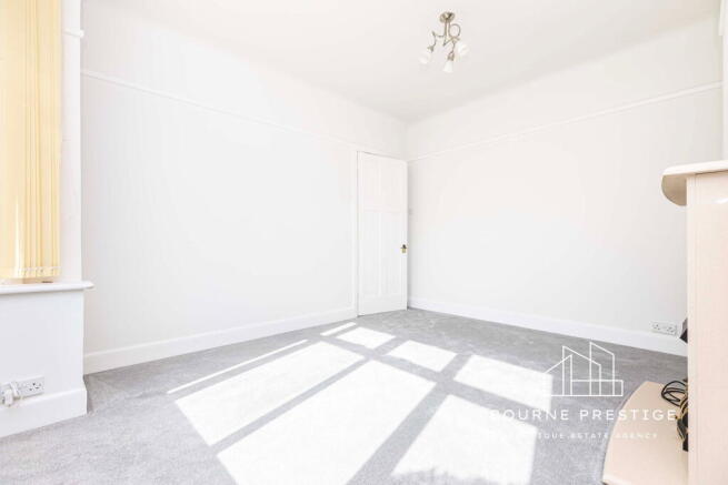 Cranleigh Close, Southbourne, Bournemouth photo 4