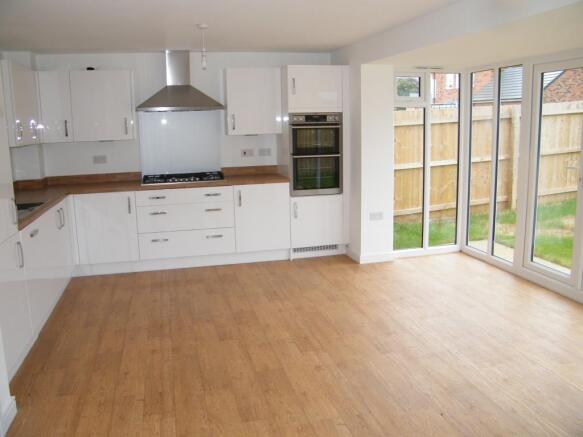 Open Plan Family Din