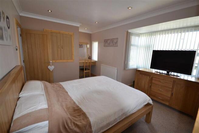ADDITIONAL BEDROOM I