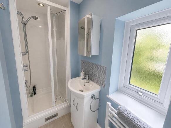 3 bed Detached for sale Image 11