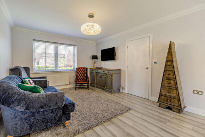 3 bed Detached for sale Image 8