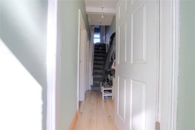 3 bed Terraced for sale Image 9