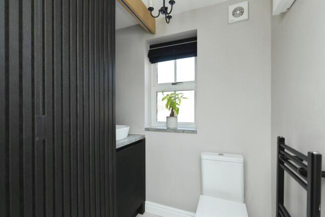 3 bed Detached for sale Image 7