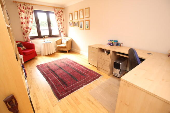 Photo 11