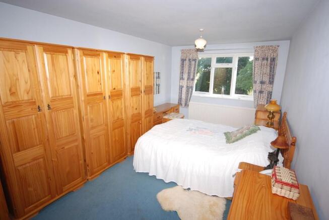 BEDROOM 1
