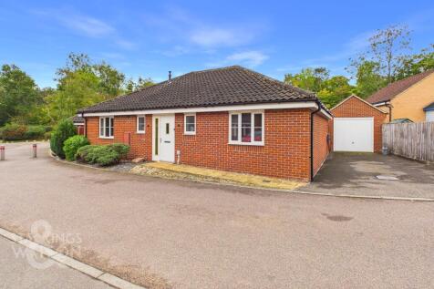Blyth's Wood Avenue, Queens Hill, Norwich