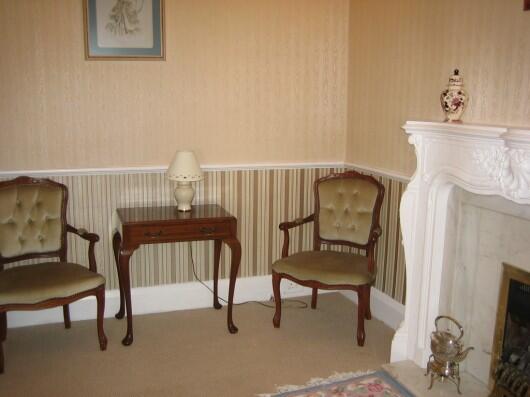 SITTING ROOM